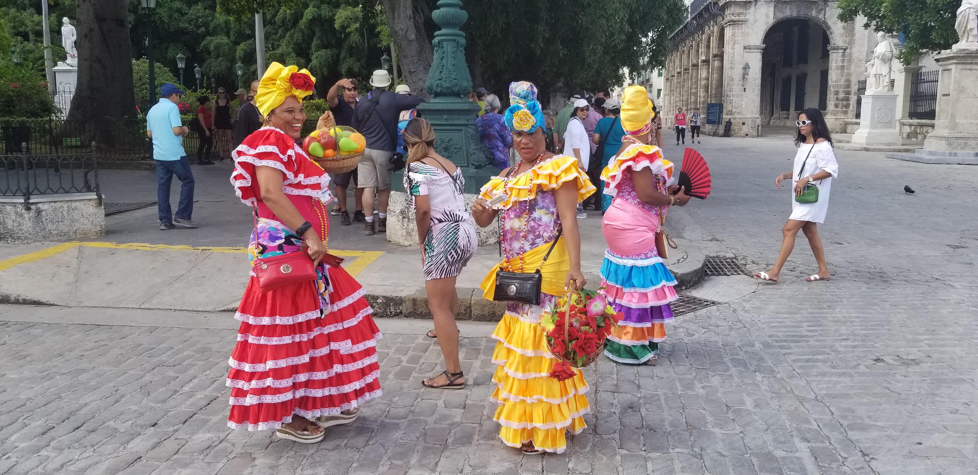 havana_dancers